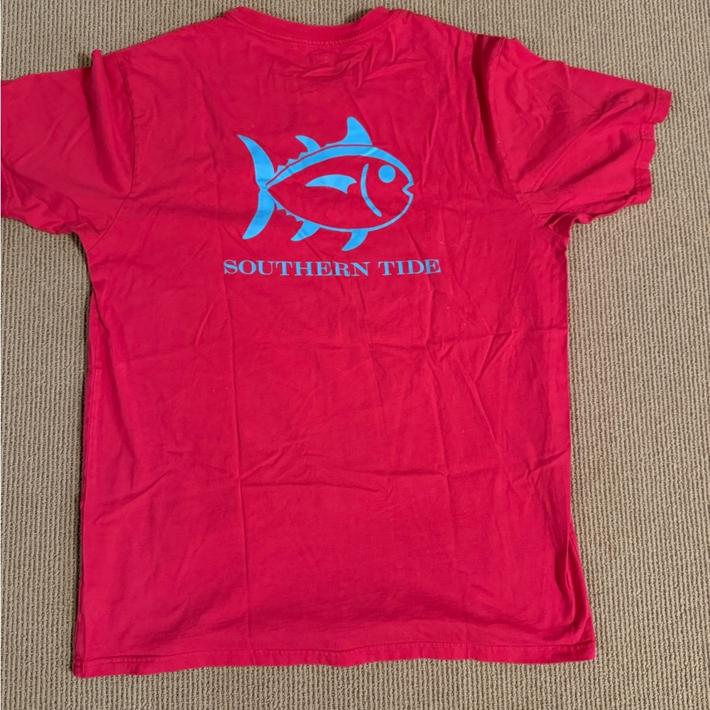 Southern Tide Crimson Tee with White Logo
